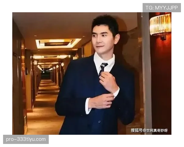 刷到邢傲伟家里照，赛场一本正经可家里像豪宅样板间，瞬间懵